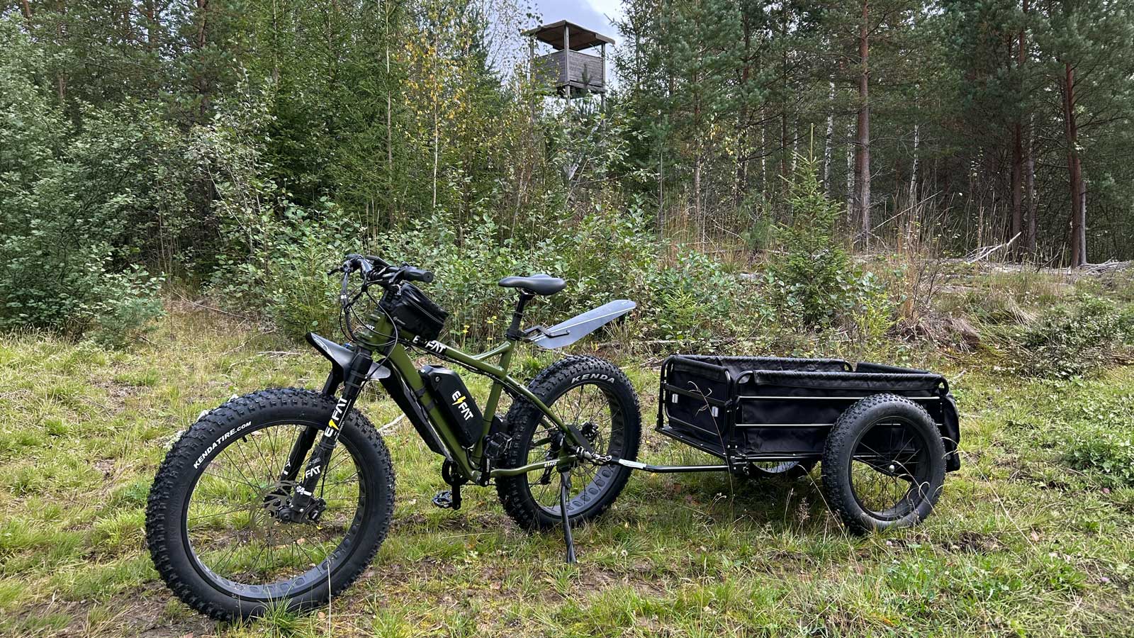 efat sähköpyörän peräkärry sopii moniin eri metsästystarkoituksiin